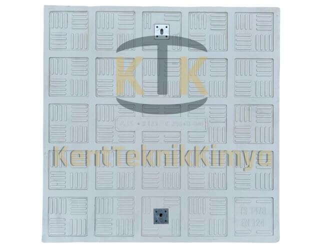 FK608 - C250 80x80 Kompozit Rögar Kapağı